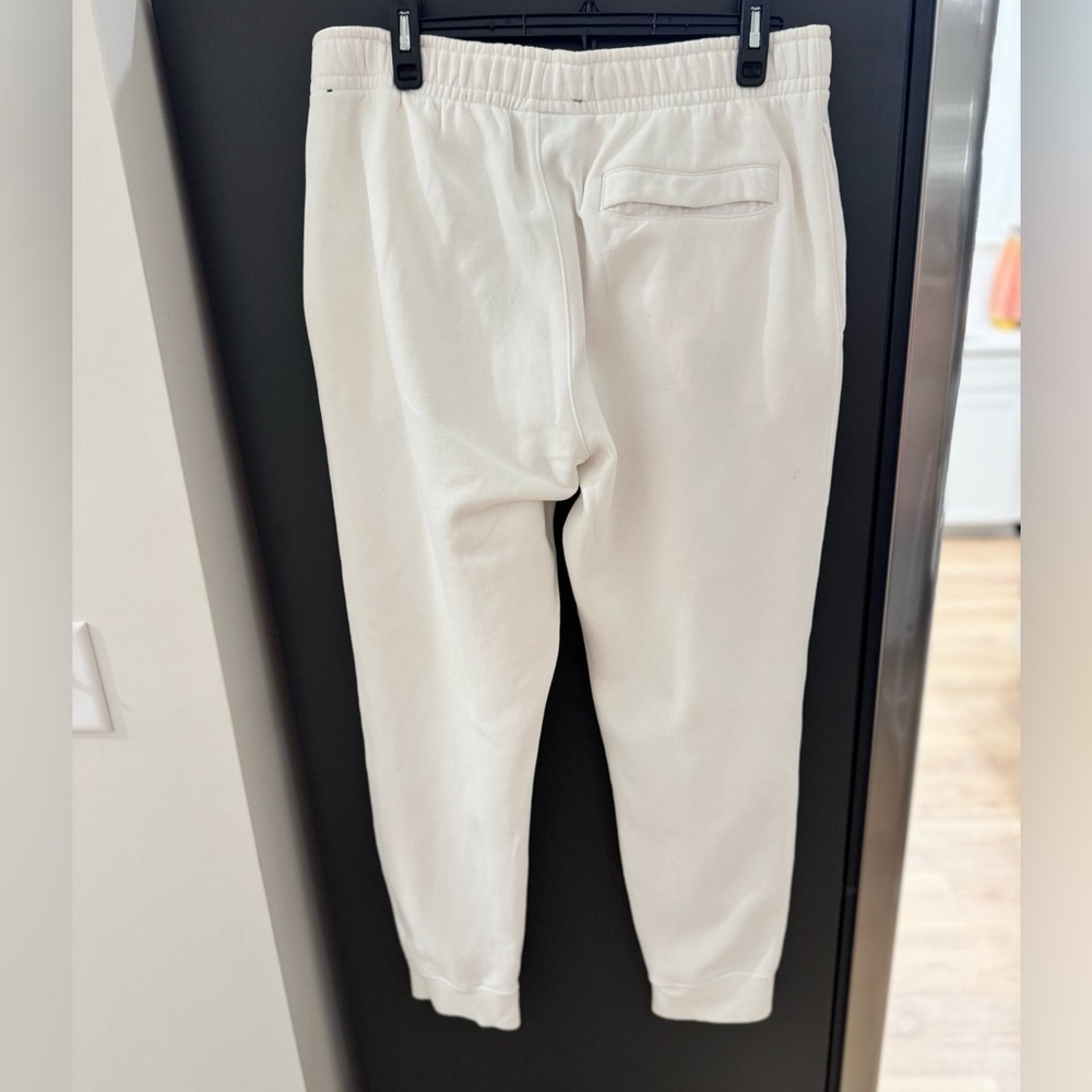 Nike Men's Classic White Sweatpants - Picture 7 of 8
